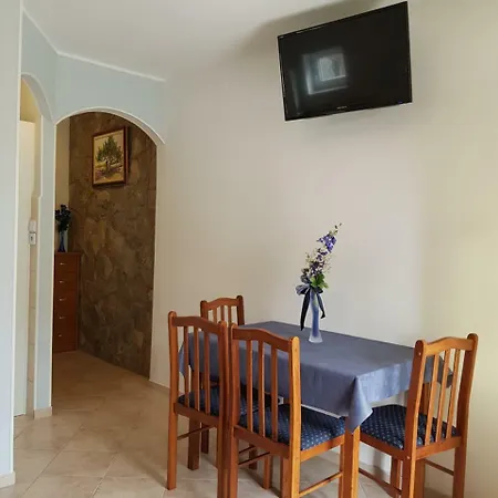 Vesna Rogoznica * Rogoznica (Sibenik-Knin)